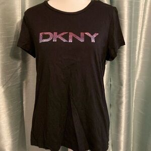 DKNY Large Tee